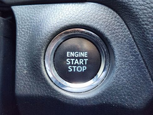 Used 2019 Toyota RAV4 XLE image 25