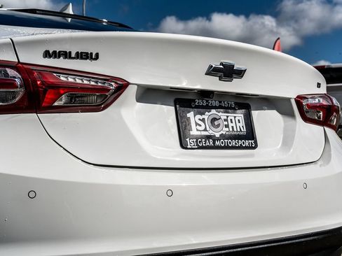 Used 2024 Chevrolet Malibu LT w/ Sport Edition FWD image 12