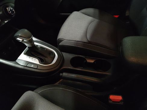 Used 2024 Kia Forte LXS w/ LXS Technology Package image 26