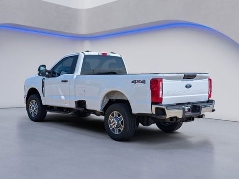 New 2025 Ford F350 XLT image 3