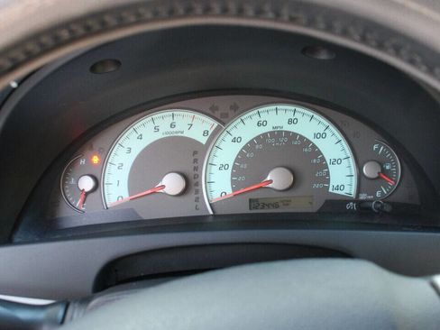 Used 2008 Toyota Camry SE image 40