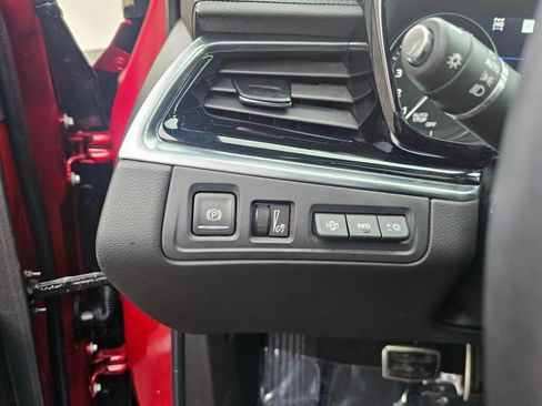 Certified 2024 Cadillac XT6 Sport w/ Technology Package image 29