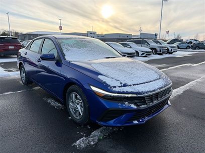 New 2026 Hyundai Elantra SE