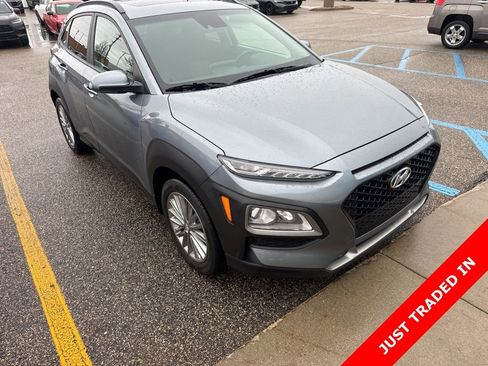 Used 2021 Hyundai Kona SEL Plus w/ Cargo Package image 3
