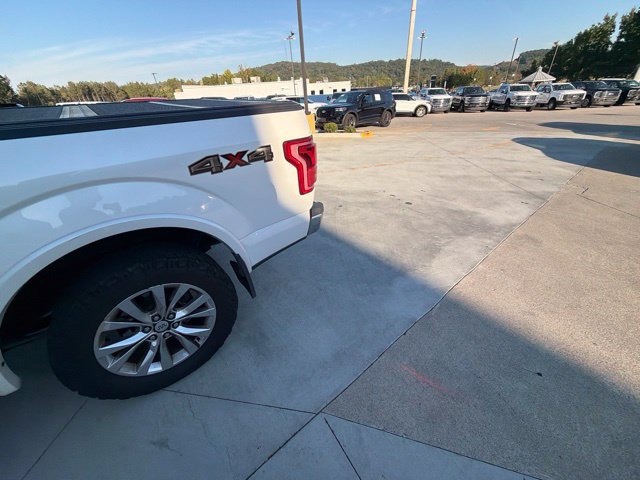 Used 2015 Ford F150 King Ranch w/ Equipment Group 601A Luxury AWD/4WD image 11