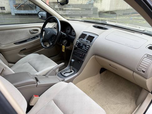Used 2003 Nissan Maxima SE FWD image 60