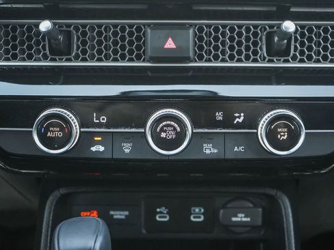 Used 2025 Honda Civic Sport image 14