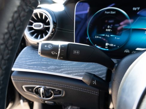 Used 2021 Mercedes-Benz AMG GT 63 image 36