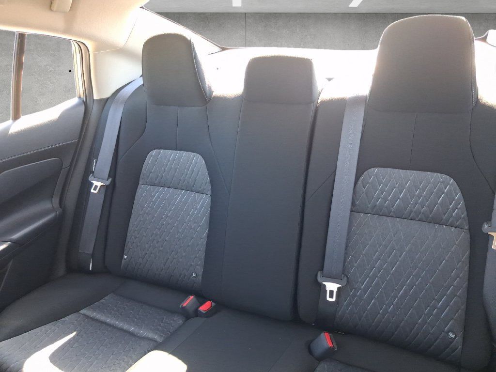 New 2027 Nissan Sentra SV FWD image 23