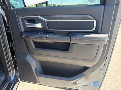 New 2026 RAM 3500 Big Horn AWD/4WD image 33