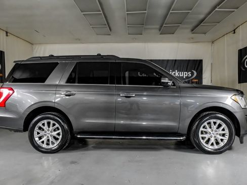 Used 2021 Ford Expedition XLT RWD image 5
