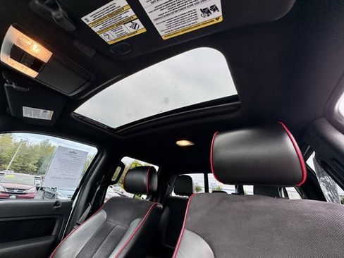 Used 2014 Ford F150 FX4 w/ Equipment Group 402A Luxury image 11