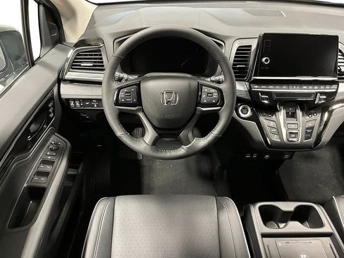 New 2026 Honda Odyssey Elite image 24