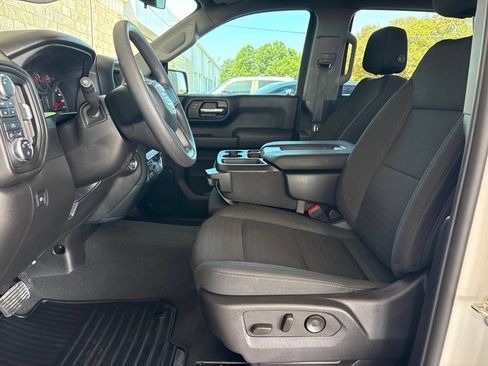 Used 2024 GMC Sierra 1500 Pro w/ Graphite Edition AWD/4WD image 13
