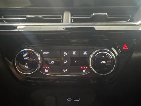 New 2026 Chevrolet Trax RS w/ Driver Confidence Package FWD image 17