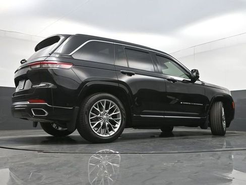 Used 2025 Jeep Grand Cherokee Summit image 43