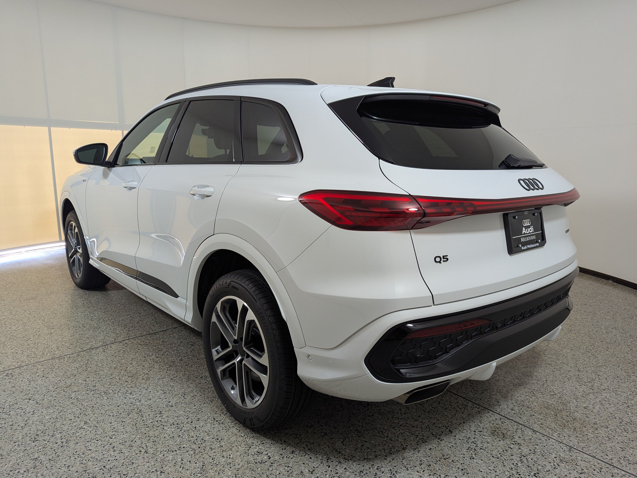 New 2026 Audi Q5 2.0T AWD/4WD image 5