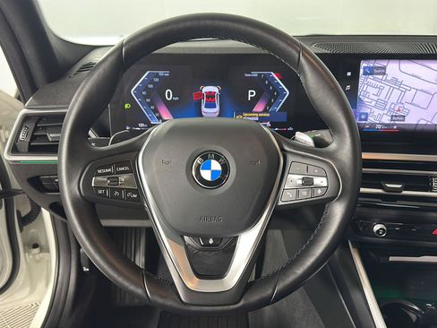Used 2023 BMW 330i xDrive Sedan w/ Convenience Package AWD/4WD image 16