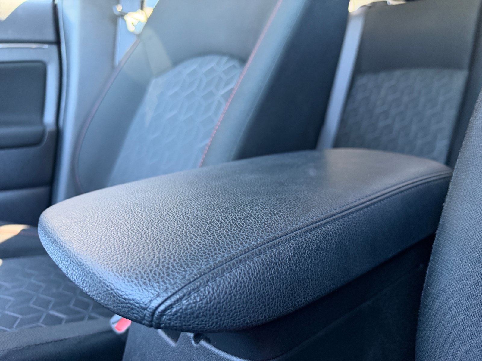 Used 2022 Mitsubishi Outlander Sport ES FWD image 12