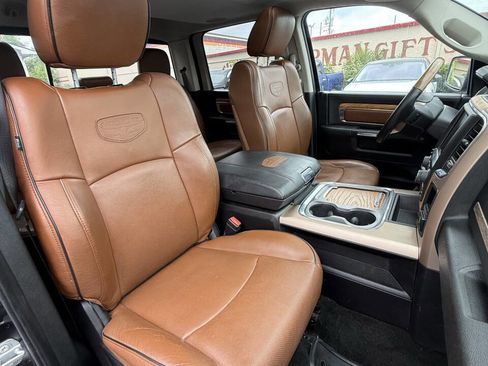 Used 2015 RAM 1500 Laramie Longhorn w/ Convenience Group AWD/4WD image 26