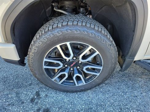 New 2026 GMC Sierra 1500 AT4 w/ AT4 Premium Package image 6