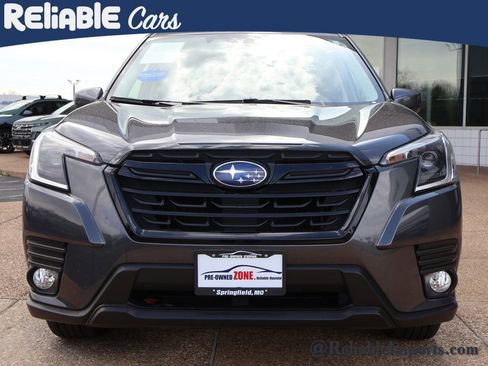 Used 2023 Subaru Forester Premium AWD/4WD image 8