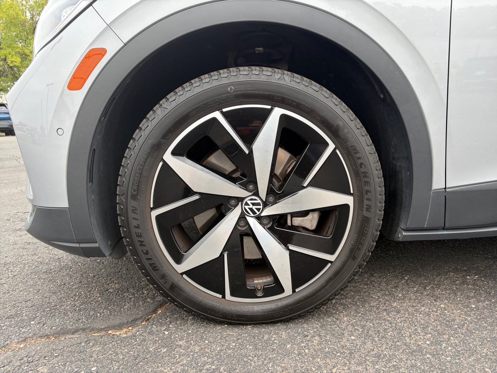 Used 2023 Volkswagen ID.4 Pro S AWD/4WD image 26