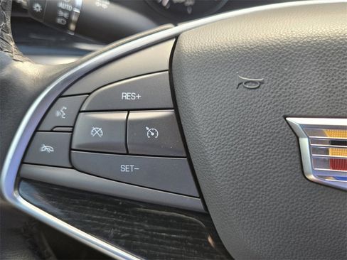 Used 2025 Cadillac XT5 Premium Luxury w/ Technology Package image 25