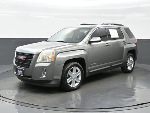 Used 2012 GMC Terrain SLT image 2