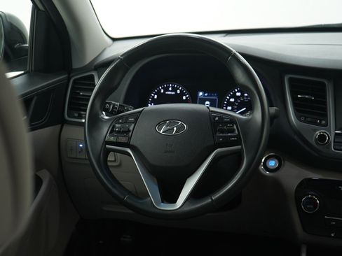 Used 2018 Hyundai Tucson Sport image 15