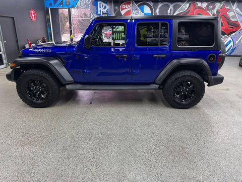 Used 2020 Jeep Wrangler Unlimited Sport image 2
