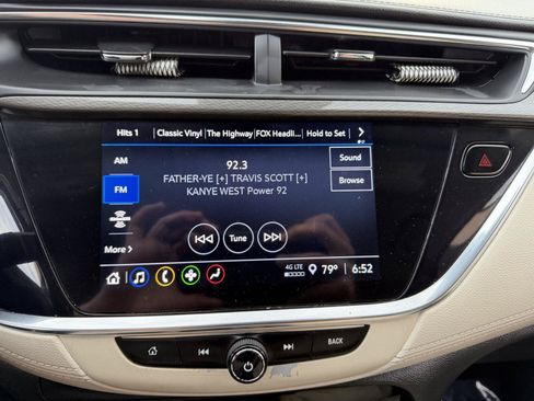 Used 2021 Buick Encore GX Select AWD/4WD image 27