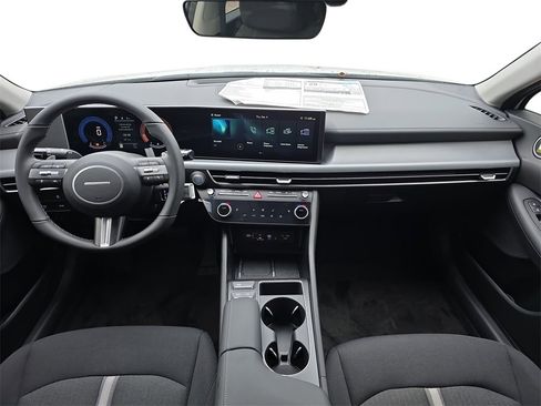 New 2026 Hyundai Sonata SEL image 9