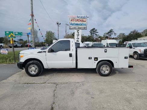 Used 2015 Ford F250 XL RWD image 4