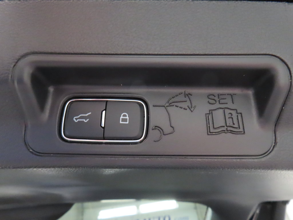 Used 2026 Ford Explorer ST AWD/4WD image 52