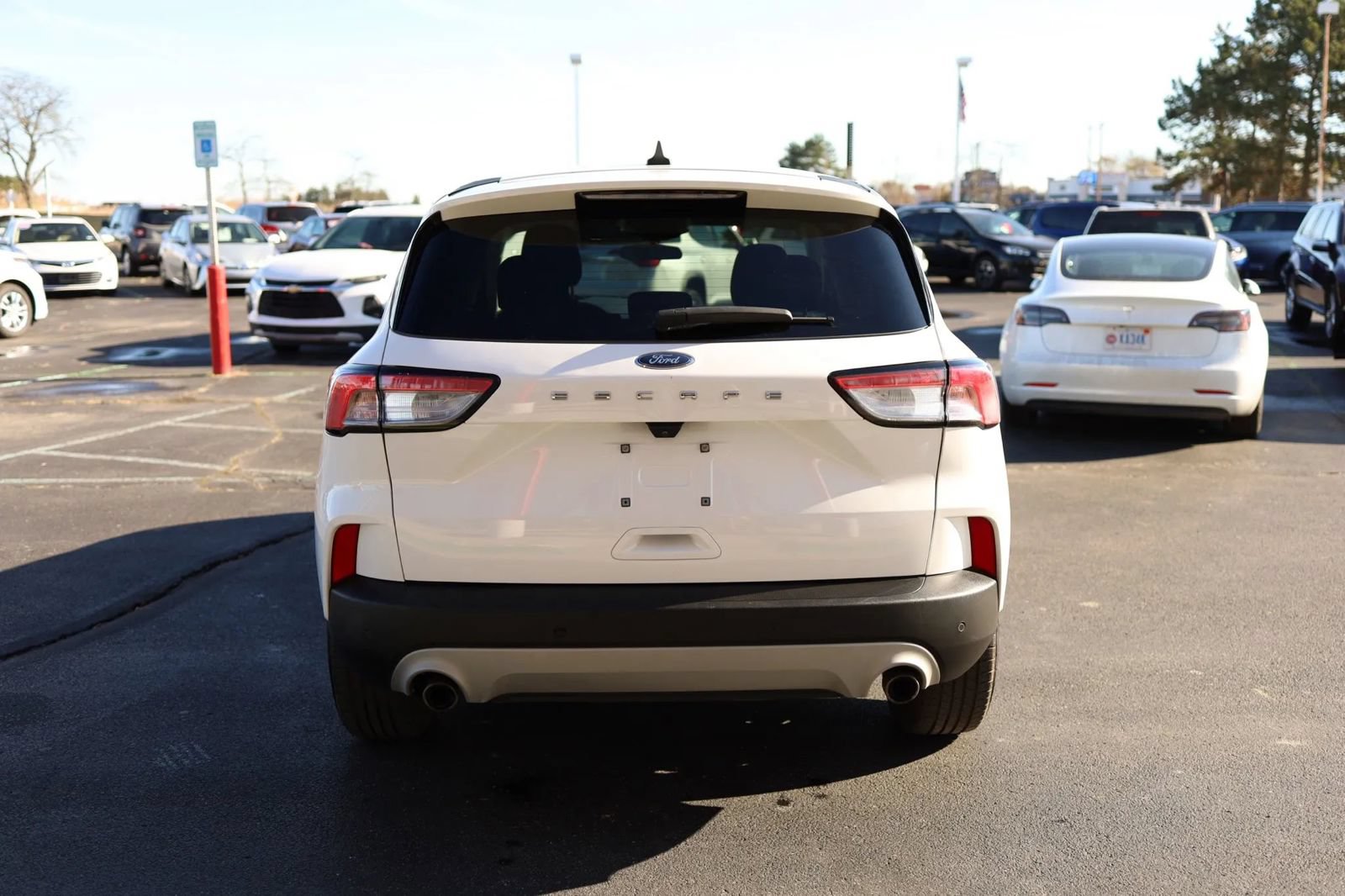 Used 2022 Ford Escape S FWD image 5