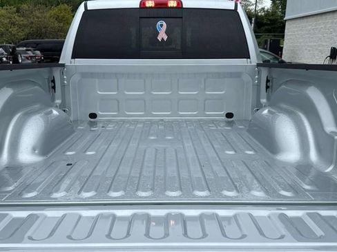 Used 2026 RAM 2500 Laramie AWD/4WD image 13