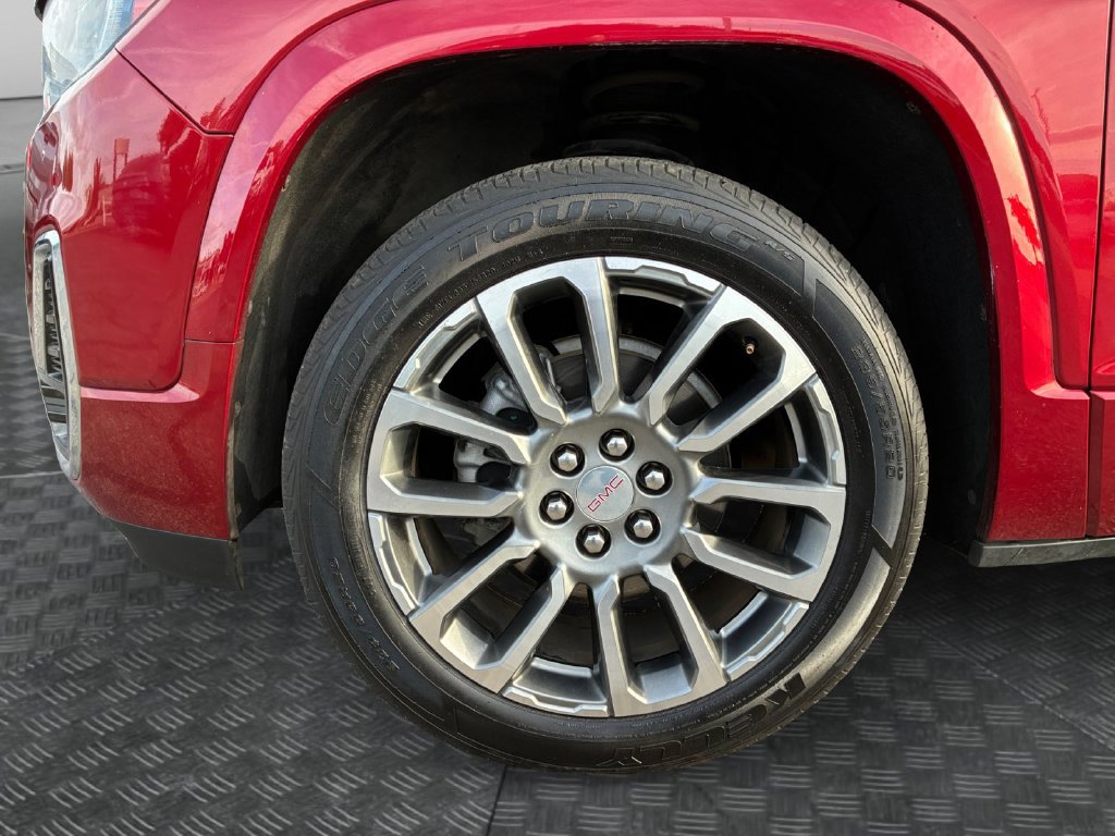 Used 2023 GMC Acadia Denali FWD image 22