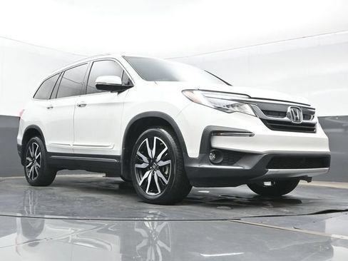 Certified 2022 Honda Pilot Touring image 27