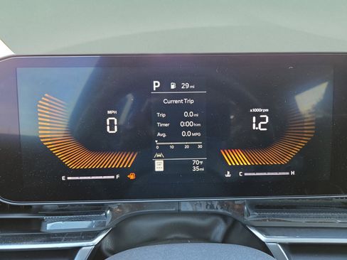 New 2026 Kia Carnival FWD image 37