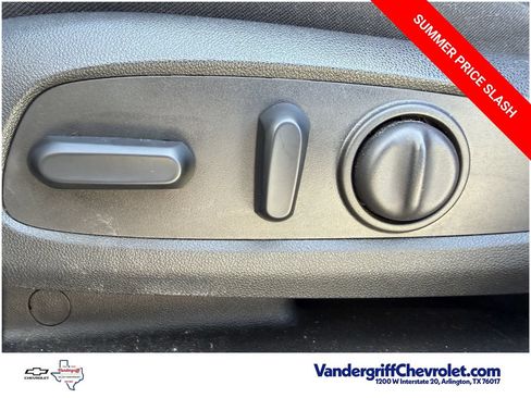 Used 2023 Chevrolet Blazer LT w/ Convenience Package FWD image 24