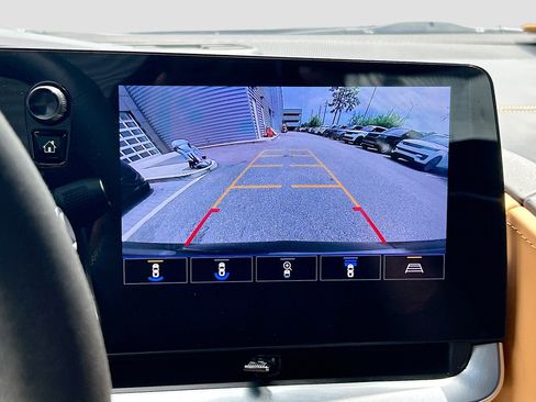 Used 2021 Chevrolet Corvette Stingray Premium Cpe w/ Z51 Performance Package image 21