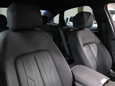 Used 2021 Audi A6 Premium Plus w/ Premium Plus Package image 31