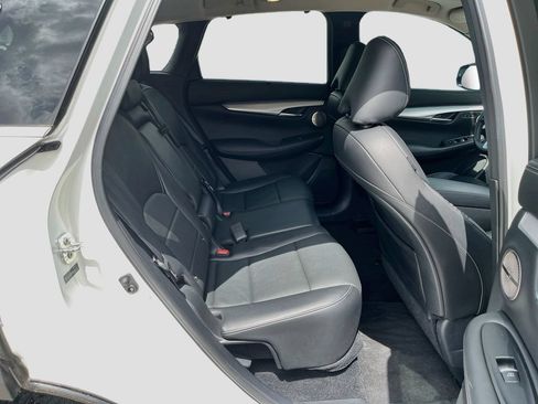 Used 2021 INFINITI QX50 Sensory FWD image 30