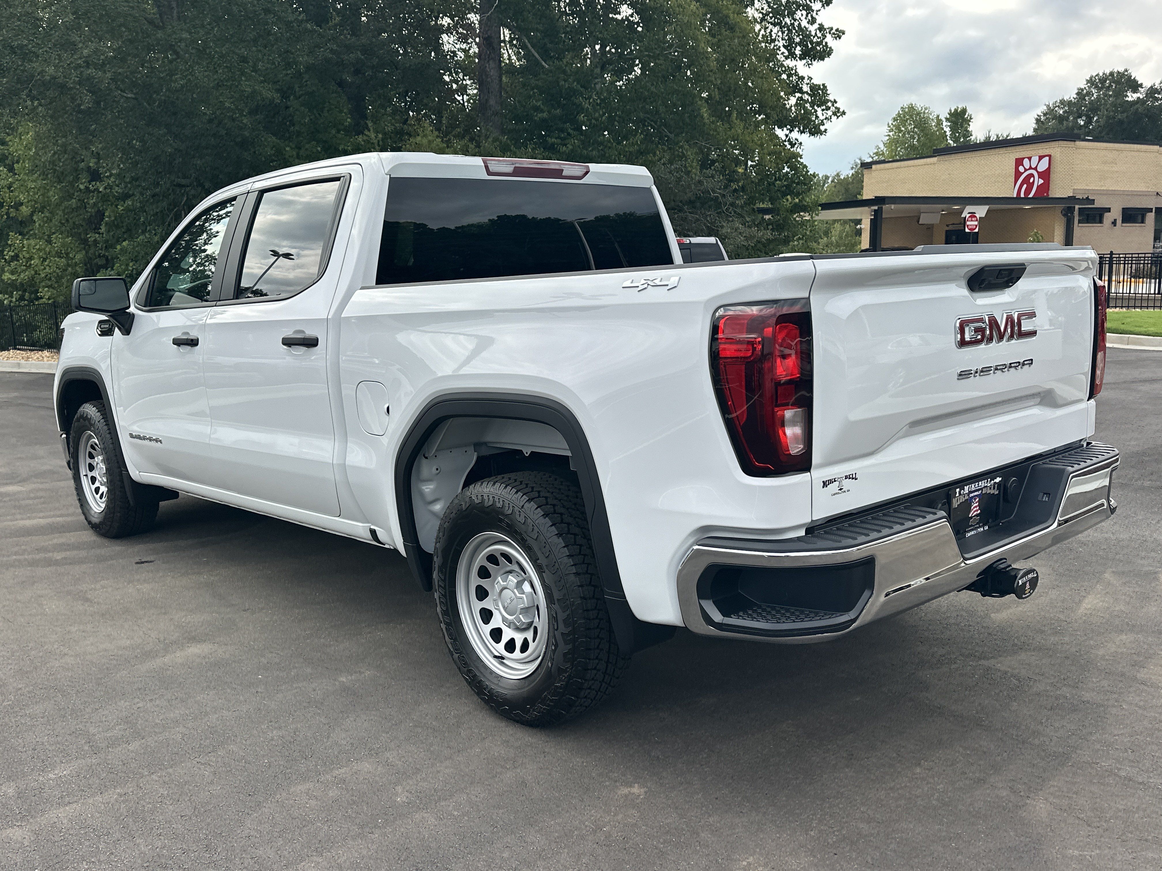 Used 2026 GMC Sierra 1500 Pro w/ Pro Value Package AWD/4WD image 6