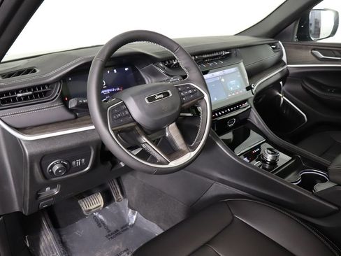 New 2026 Jeep Grand Cherokee L Limited AWD/4WD image 28