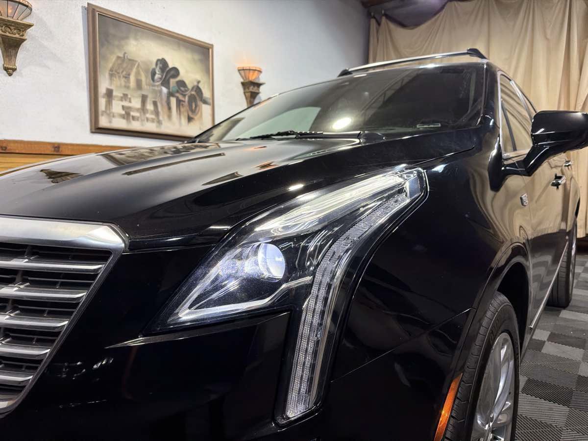Used 2018 Cadillac XT5 Platinum AWD/4WD image 7