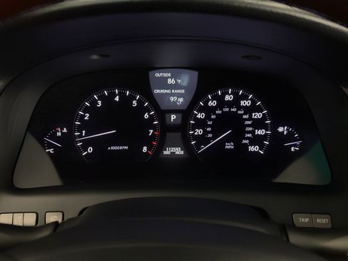 Used 2011 Lexus LS 460 L w/ Luxury Pkg RWD image 19