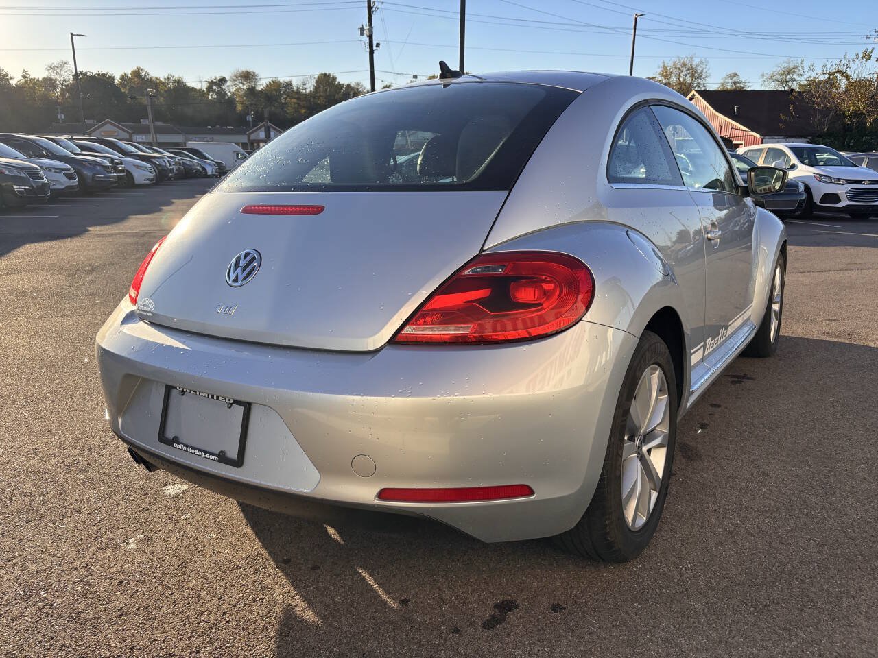Used 2014 Volkswagen Beetle TDI FWD image 5