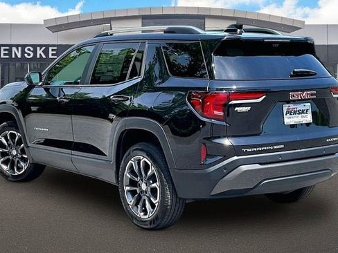 New 2026 GMC Terrain Elevation w/ Elevation Premium Package AWD/4WD image 3